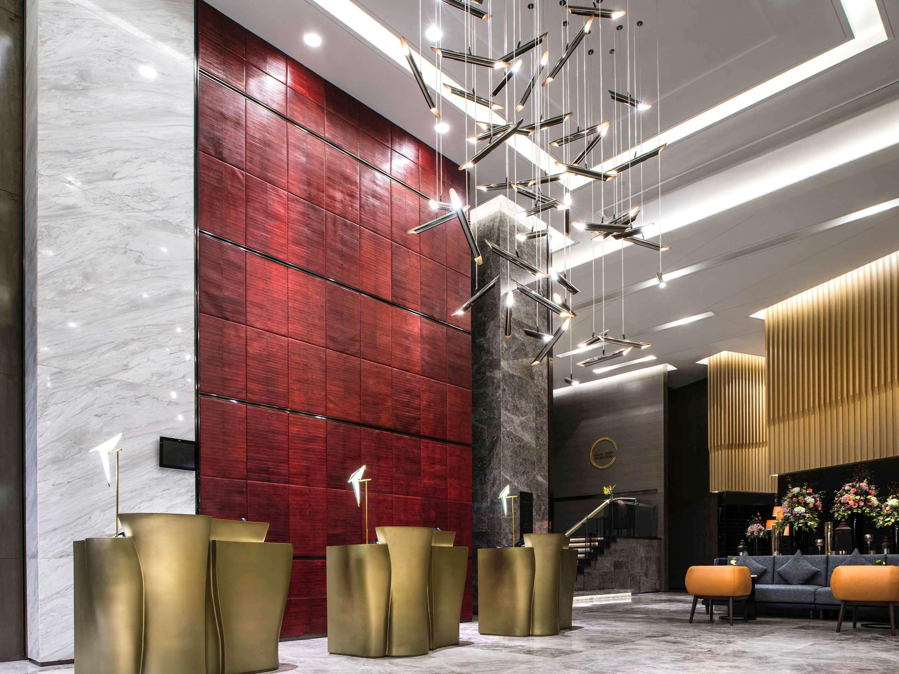 Hotel Sofitel Kuala Lumpur Damansara Exterior foto The lobby of the hotel