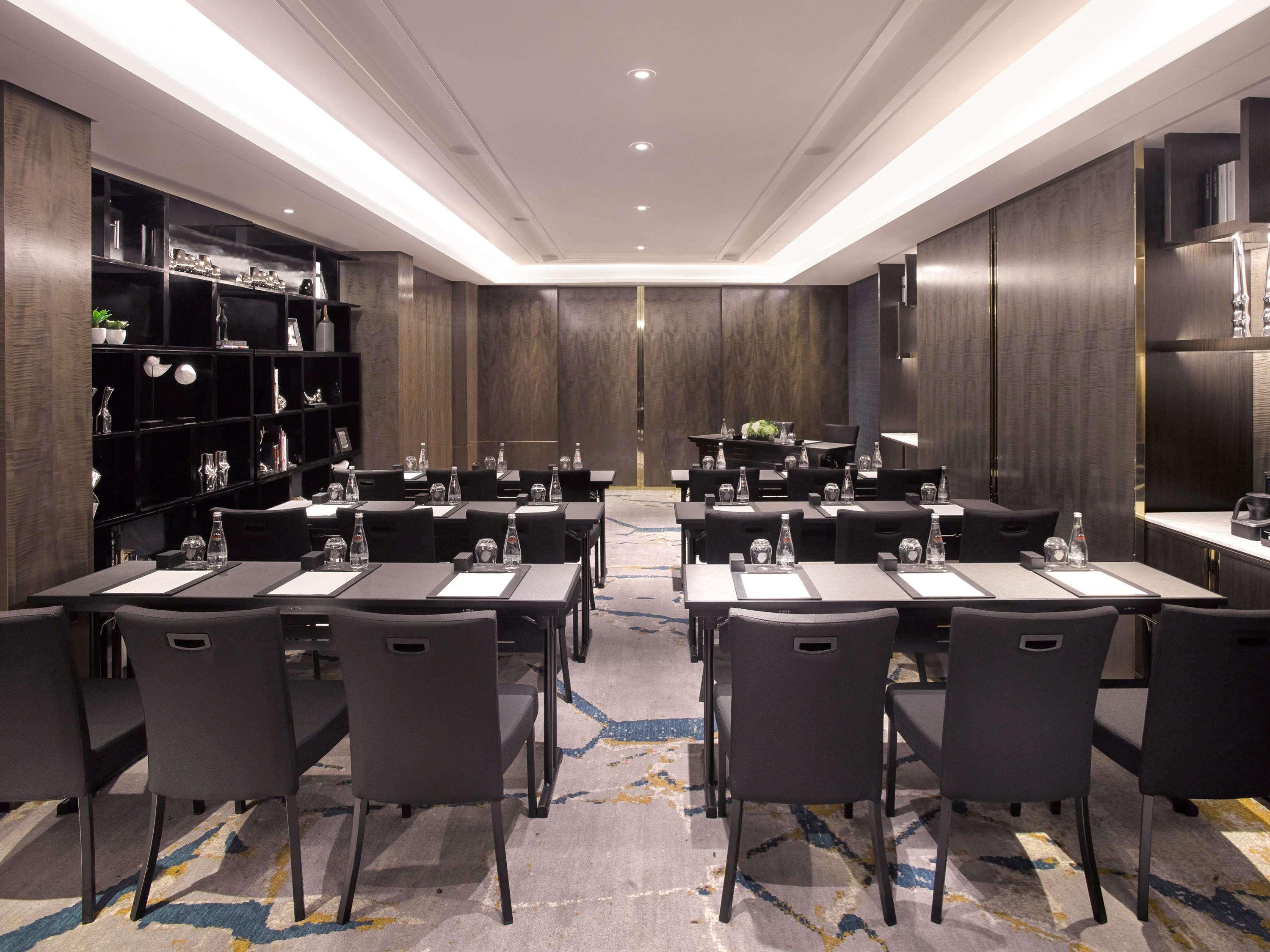 Hotel Sofitel Kuala Lumpur Damansara Exterior foto Meeting room