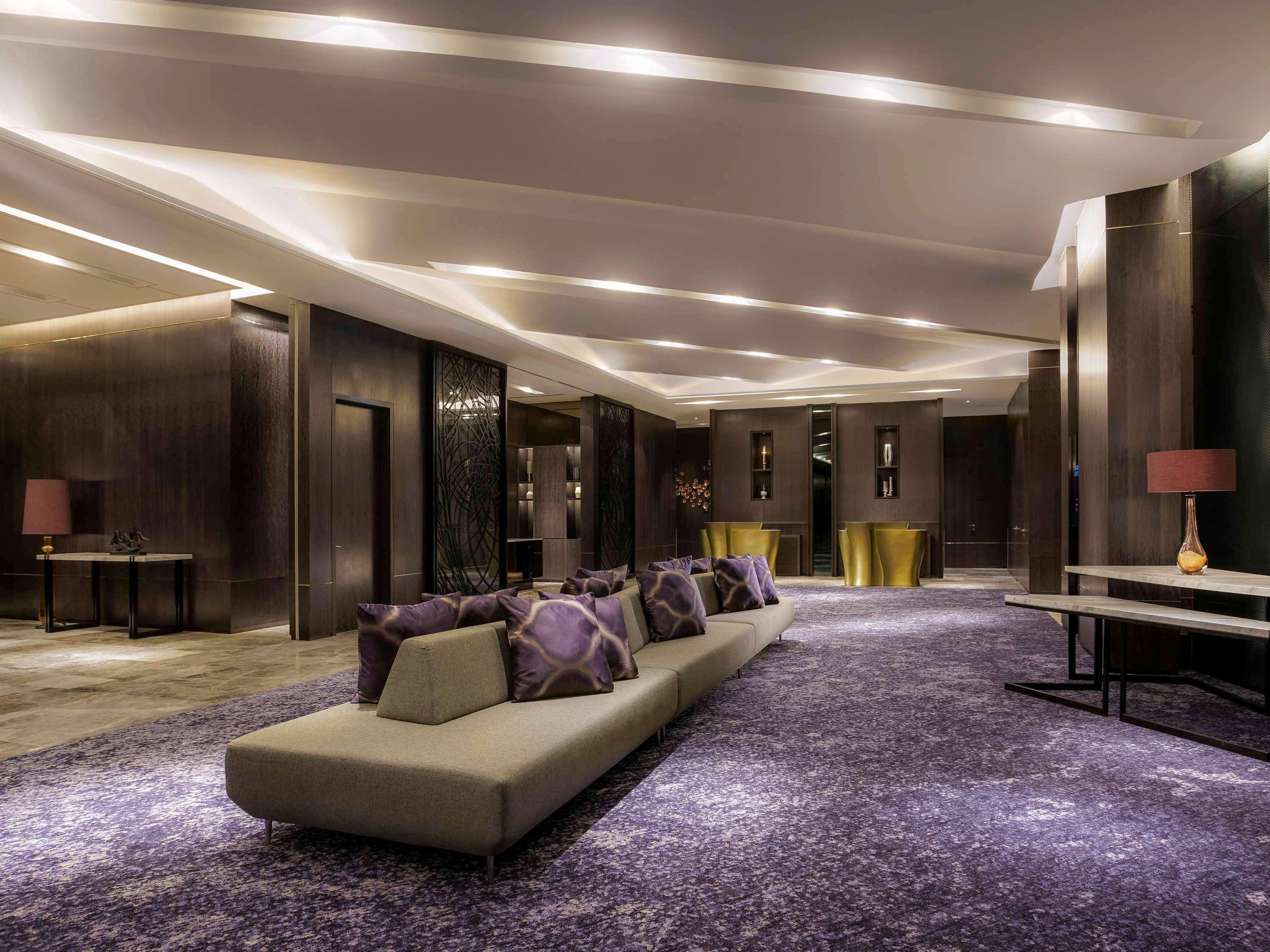 Hotel Sofitel Kuala Lumpur Damansara Exterior foto The lobby of the W Seoul